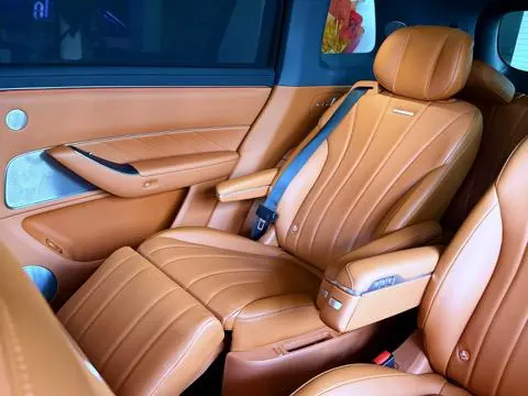 AITO 2025 AITO M8 Max Edition 53.4kWh 6-seat Edition Automatic Gear 9
