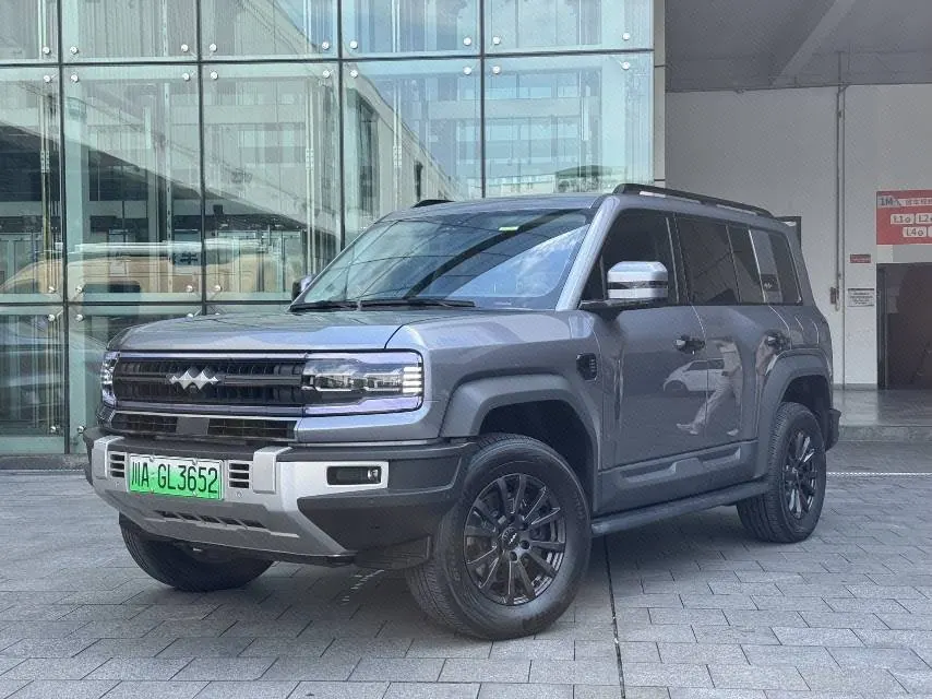 FangChengBao 2025 Leopard 5 1.5T Stepless God Wisdom Driving Max Edition Automatic Gear - View 1