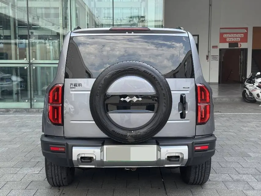 FangChengBao 2025 Leopard 5 1.5T Stepless God Wisdom Driving Max Edition Automatic Gear 4