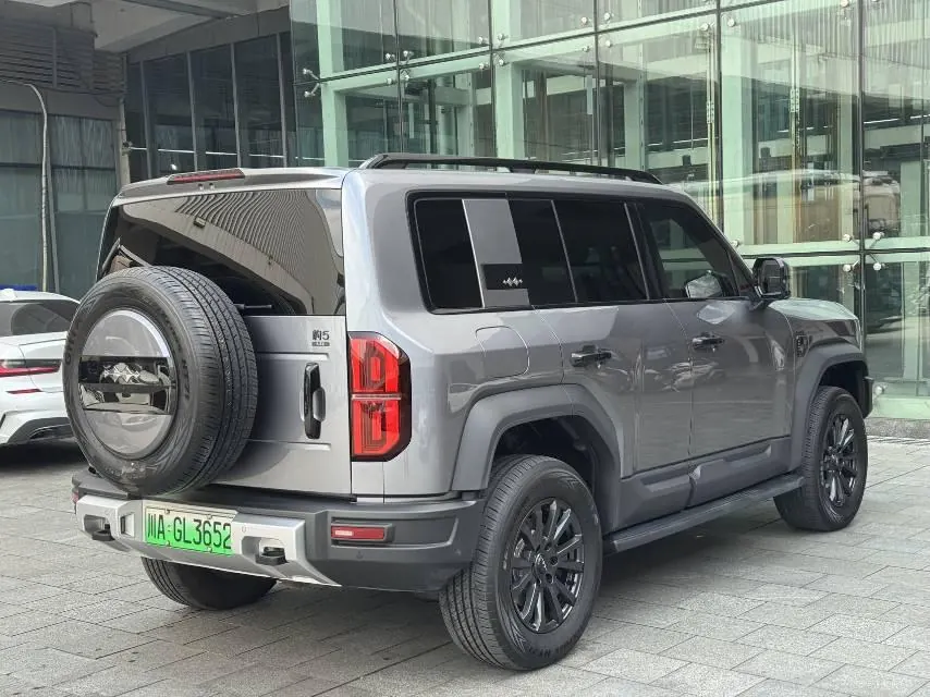 FangChengBao 2025 Leopard 5 1.5T Stepless God Wisdom Driving Max Edition Automatic Gear 9