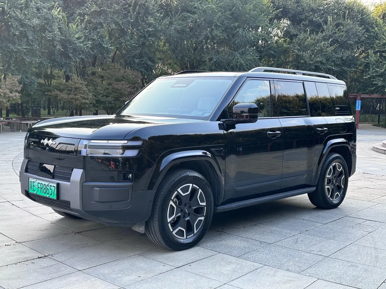 Открыть галерею: FangChengBao 2025 titanium 7 1.5T stepless 190KM four-wheel drive Max version automatic gear