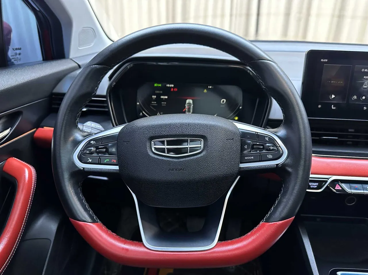 Geely 2021 Emgrand S 1.4T Stepless Noble Automatic Transmission 11