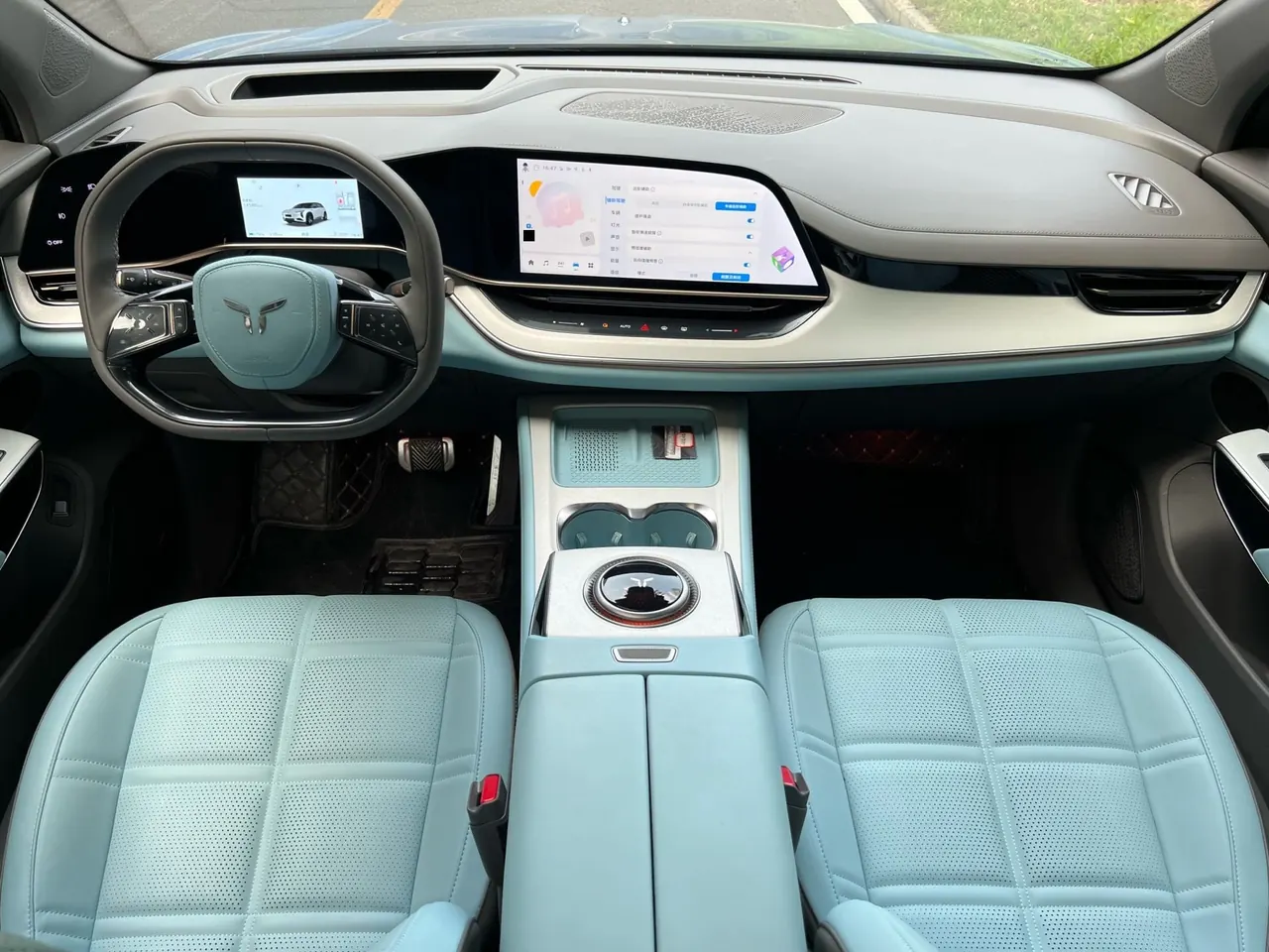HongQi 2025 Tiangong 08 730 Max Rear Drive Automatic Gear 11