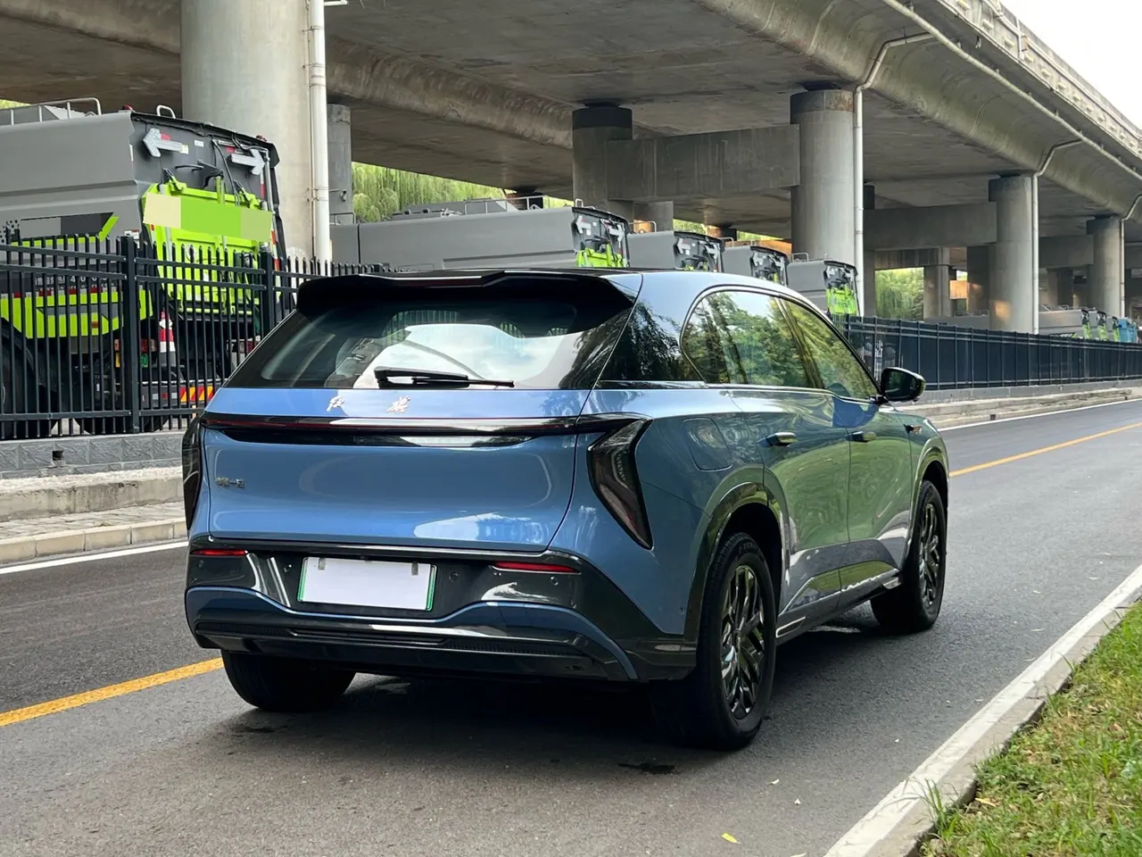 HongQi 2025 Tiangong 08 730 Max Rear Drive Automatic Gear 5