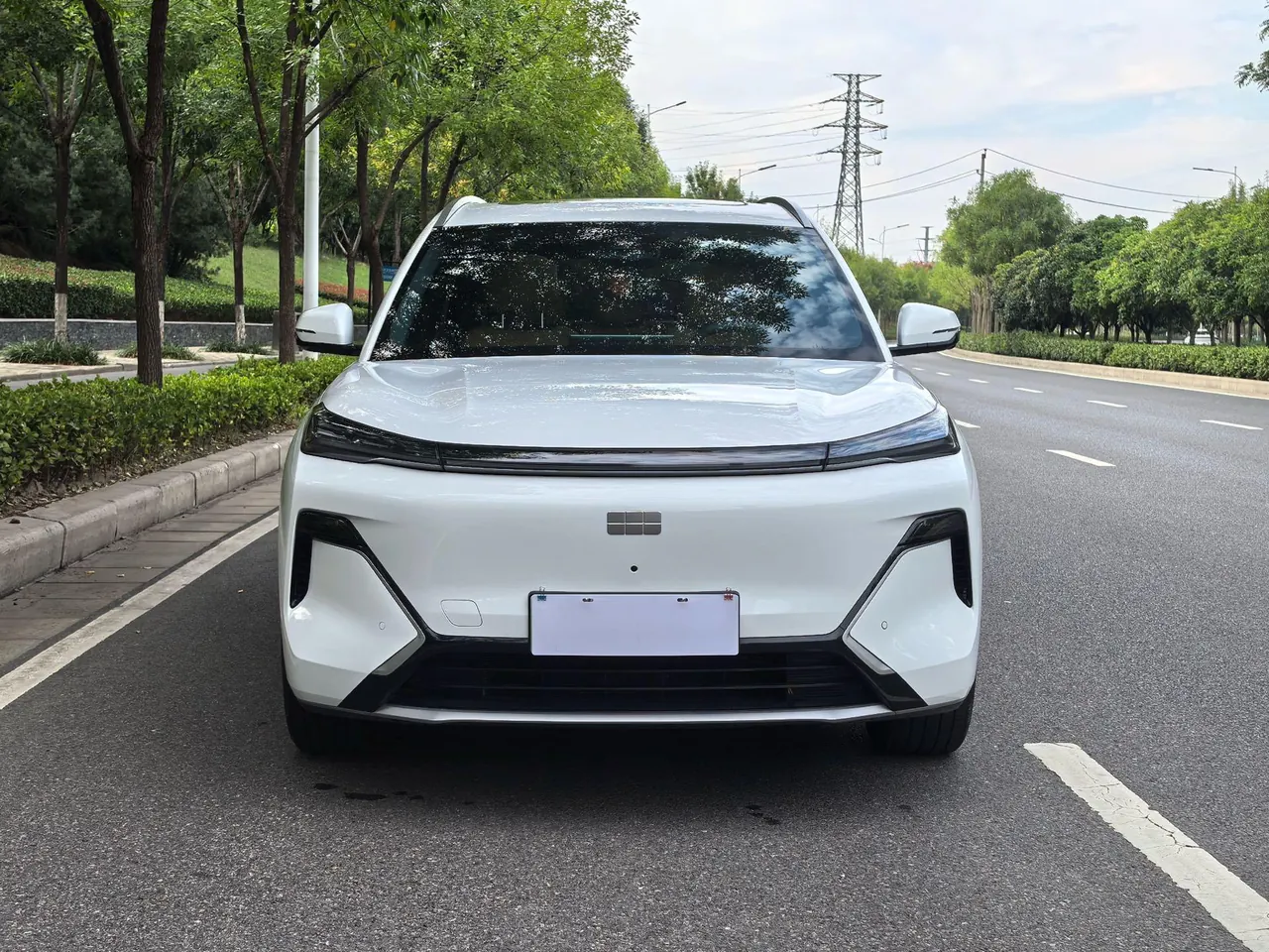 Geely Galaxy Galaxy Starship 7 EM-i 2025 Starship 7 EM-i 1.5 55km Discovery Edition Automatic Gear 2