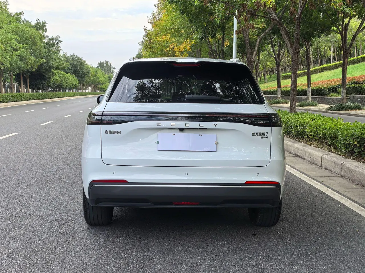 Geely Galaxy Galaxy Starship 7 EM-i 2025 Starship 7 EM-i 1.5 55km Discovery Edition Automatic Gear 5