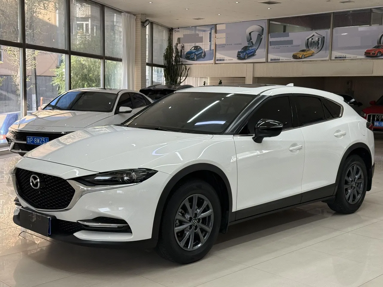 Open image lightbox: Mazda 2021 CX-4 100.00g Drive Blue Sky Exploration Edition Automatic Gear