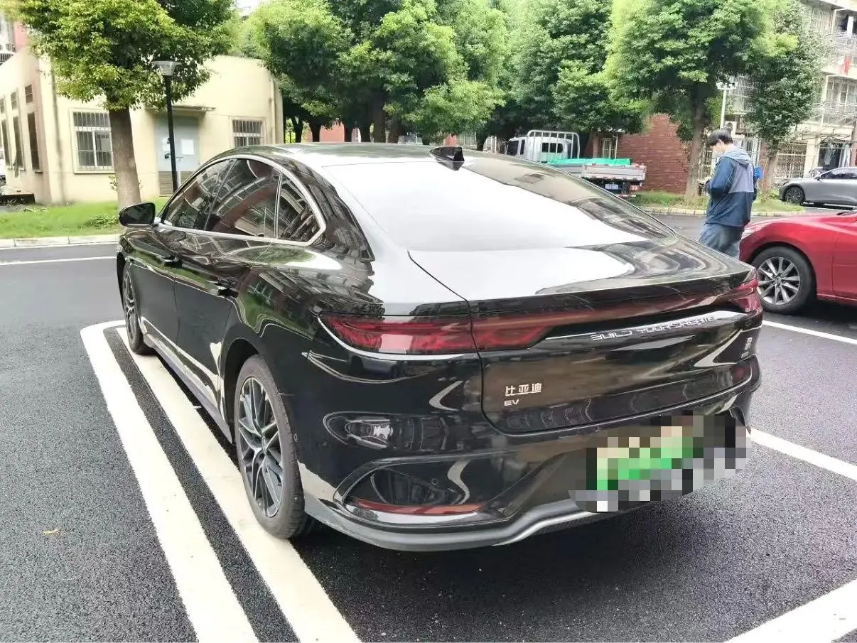 BYD 2025 Han EV Smart Driving Edition 605KM Honorable Automatic Gear 2