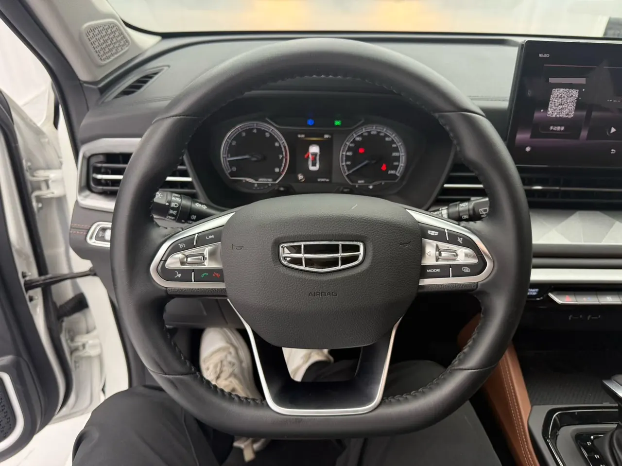 Geely Vision SUV(X6) 2021 Vision X6 Pro 1.4T Premium Automatic 7
