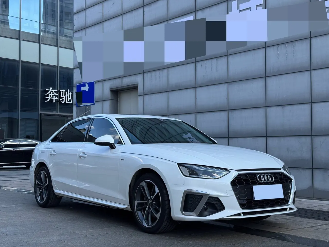 Audi 2020 A4L 2.0TFSI 40TFSI Fashion Dynamic Automatic 8