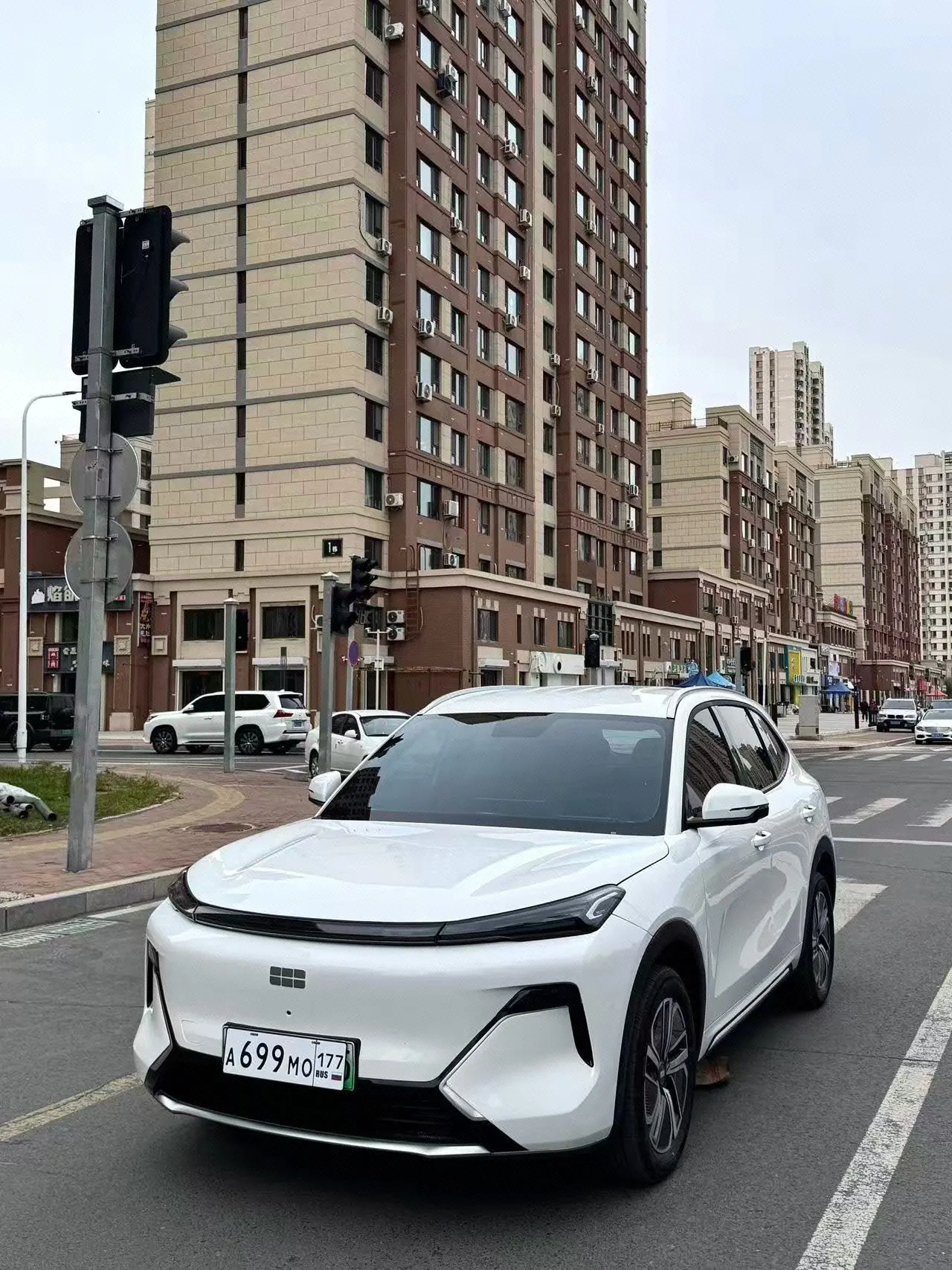 Open image lightbox: Geely Galaxy 2025 Starship 7 EM-i 1.5 55km Discovery Edition Automatic Gear