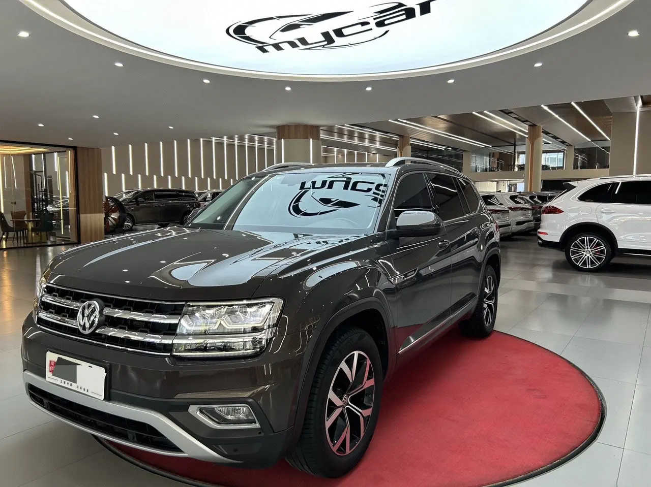 打开图片灯箱:Volkswagen 2020 Tuang 2.0TSI 380TSI Four-wheel Drive Deluxe Edition (Modified) Automatic Gear