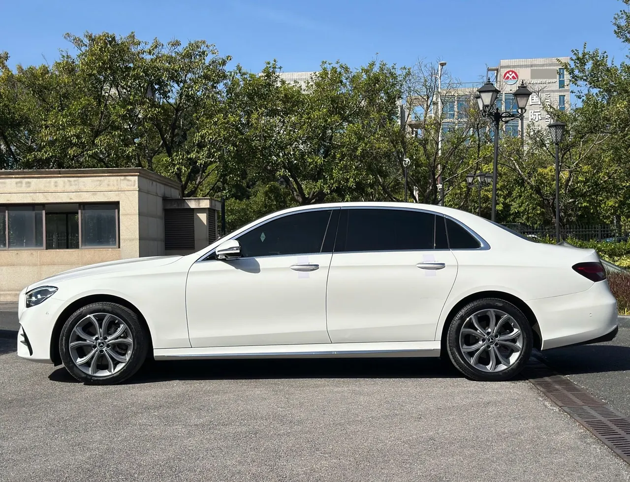 Mercedes Benz E Class 2021 E 300 L 2.0T Sports Luxury Automatic Gear 5