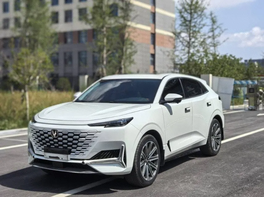 Open image lightbox: ChangAn 2024 UNI-K 2.0T Two-Drive Pleasant Automatic Gear