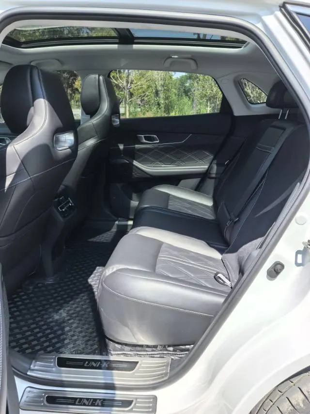 ChangAn 2024 UNI-K 2.0T Two-Drive Pleasant Automatic Gear 6