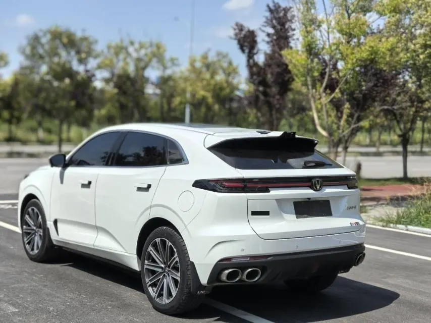 ChangAn 2024 UNI-K 2.0T Two-Drive Pleasant Automatic Gear 7