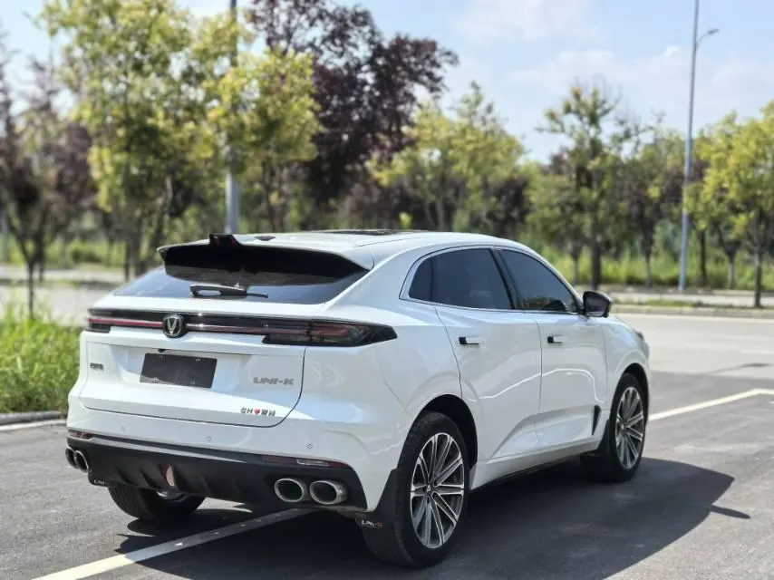 ChangAn 2024 UNI-K 2.0T Two-Drive Pleasant Automatic Gear 9
