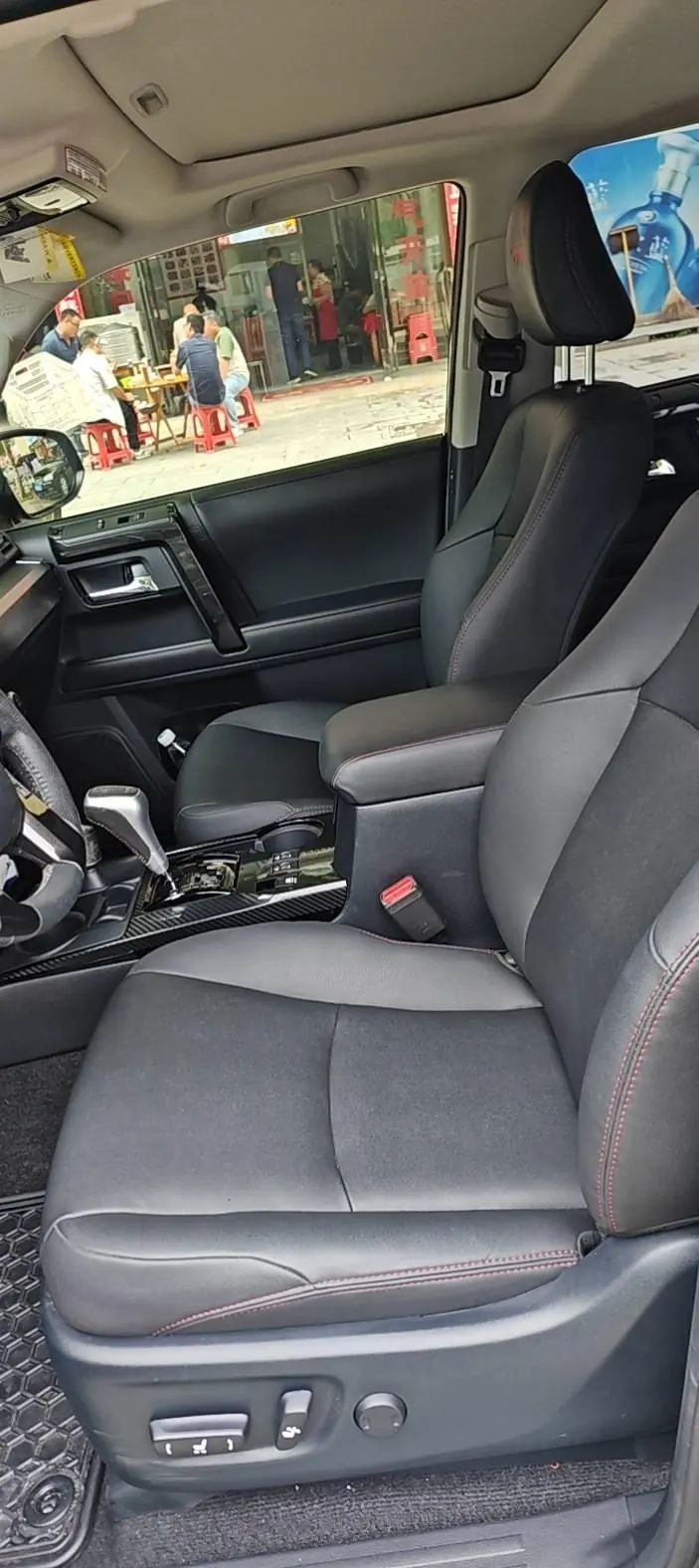 Toyota 4Runner (Imported) 2020 4Runner 4.0 Four-wheel Drive Automatic 14
