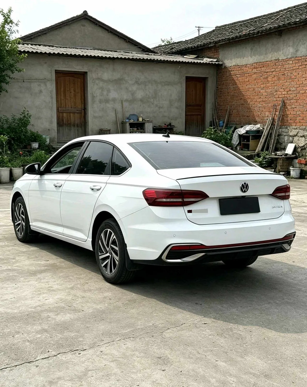 Open image lightbox: Volkswagen 2026 Lavida 1.5TSI 300TSI Star Leading Edition Automatic Gear