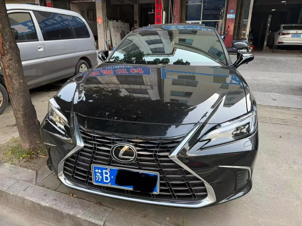 Lexus ES (Imported) 2025 ES300h 2.5 Stepless Premium Edition Automatic Gear 5