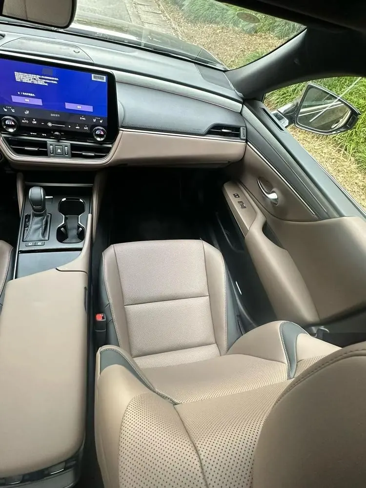 Lexus ES (Imported) 2025 ES300h 2.5 Stepless Premium Edition Automatic Gear 7