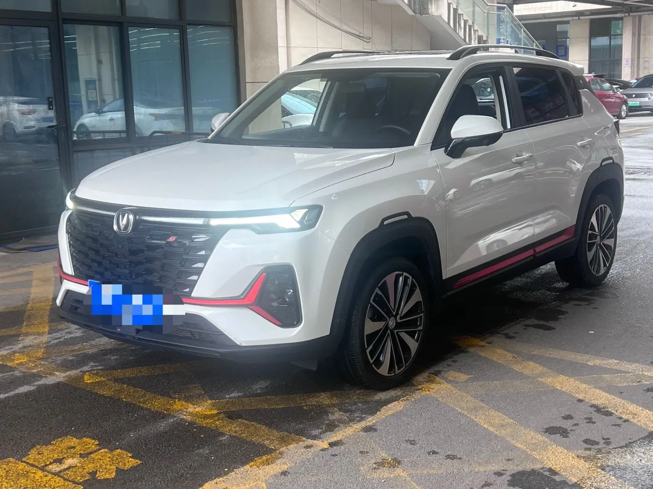 Открыть галерею: ChangAn 2023 CS35 PLUS 1.4T Enjoy Edition Premium Automatic Gear