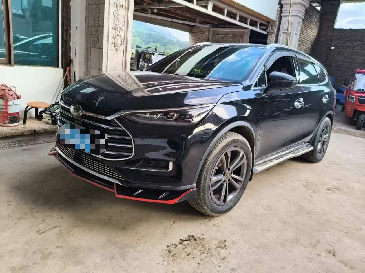 BYD 2021 Tang 2.0T Flagship Automatic Gear - View 1