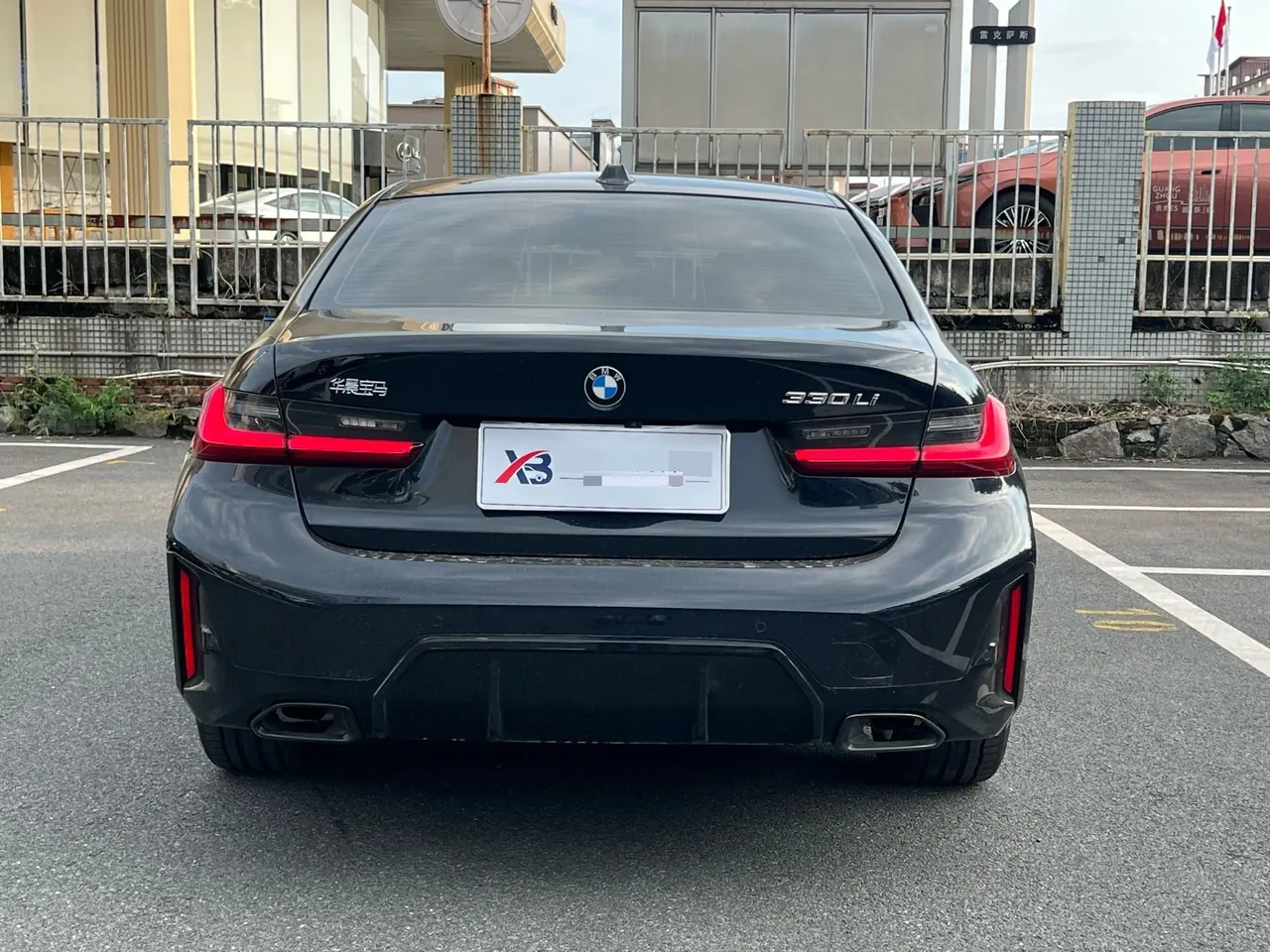 BMW 3 Series 2025 330Li 2.0T M Sports Obsidian Night Suit Automatic Gear 3