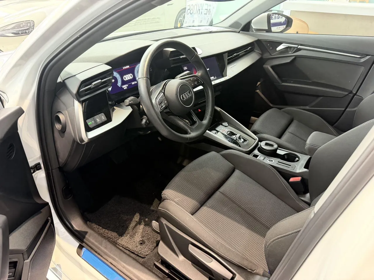 Audi 2021 A3 Sportback 1.4TFSI 35TFSI Aggressive Sports Automatic 3