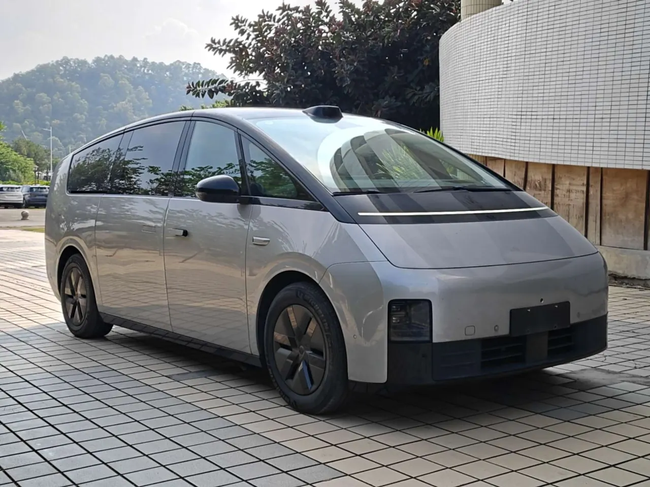 Li 2024 MEGA Ultra Automatic 3