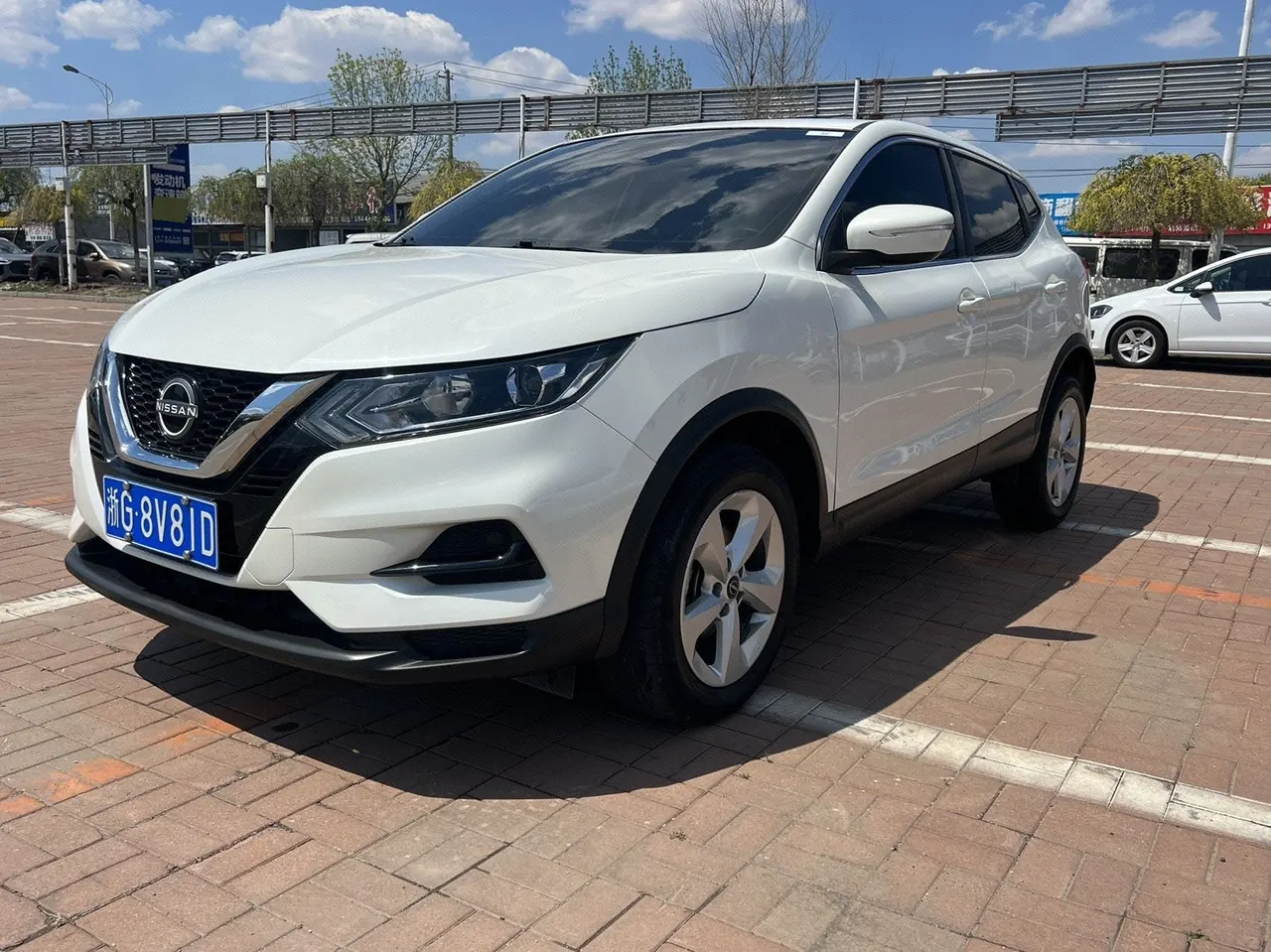 Открыть галерею: Nissan 2023 Xiao Ke 2.0 Stepless XV Comfort Edition Automatic Gear