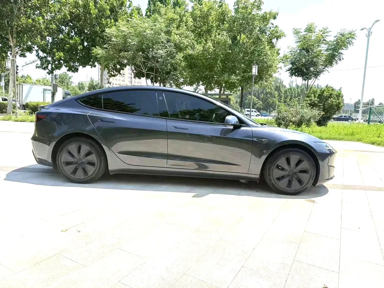 Tesla 2023 Model 3 Rejuvenation Edition Rear Wheel Drive Automatic Transmission 4