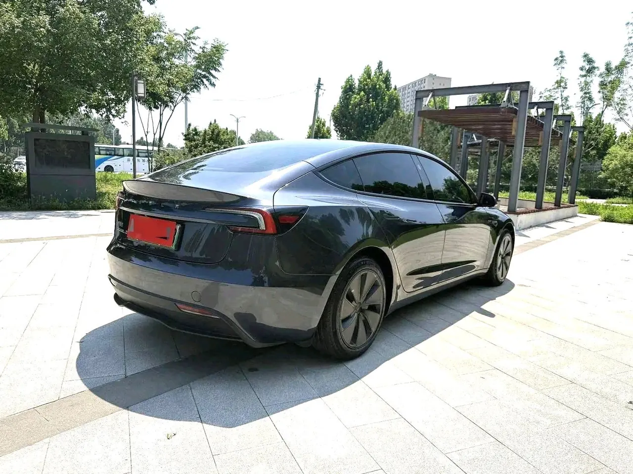 Tesla 2023 Model 3 Rejuvenation Edition Rear Wheel Drive Automatic Transmission 6