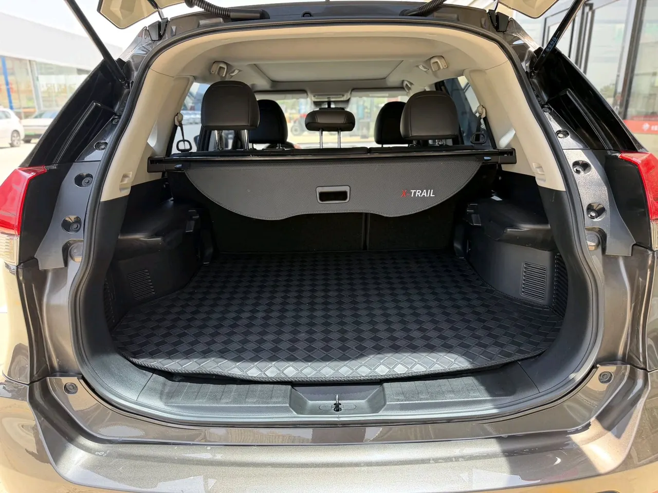 Nissan 2023 Qijun Classic 2.0 Stepless Two-Drive Intelligent Joint Premium Edition Automatic Gear 8