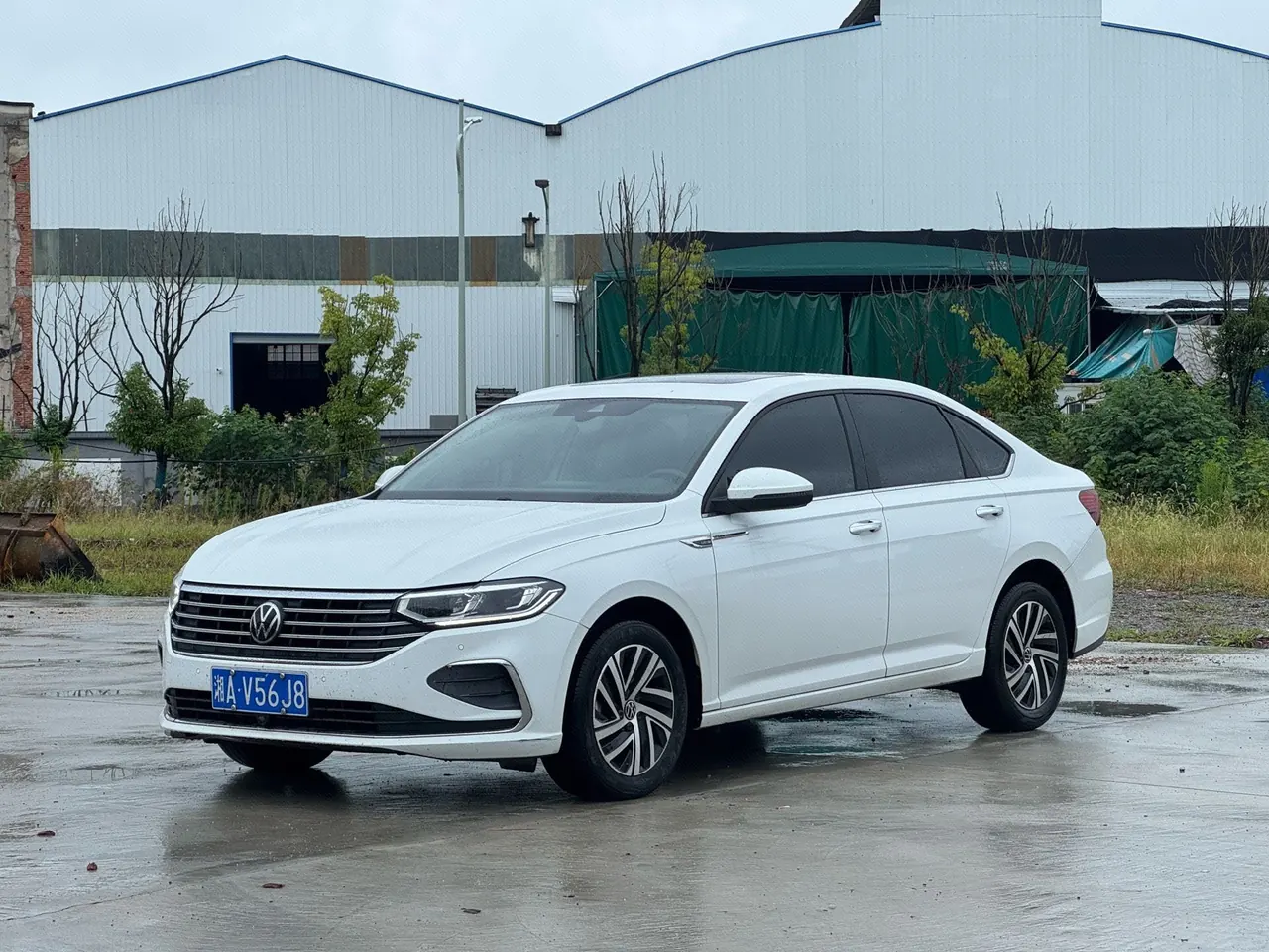 Открыть галерею: Volkswagen 2023 Langyi 1.5 5 Million Edition (Revised) Automatic Gear