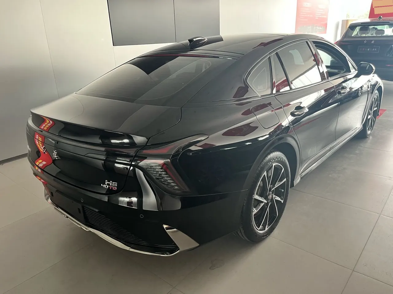 HongQi 2023 H6 2.0T to the United States version of automatic gear 7