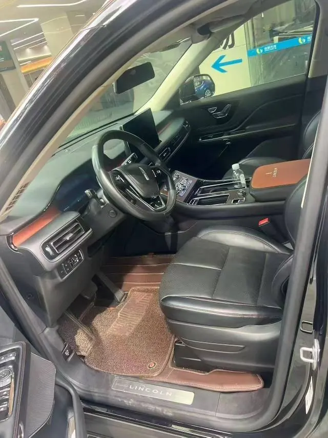 Lincoln 2021 Aviator 3.0T V6 4-wheel Drive Premium Edition Automatic Gear 4