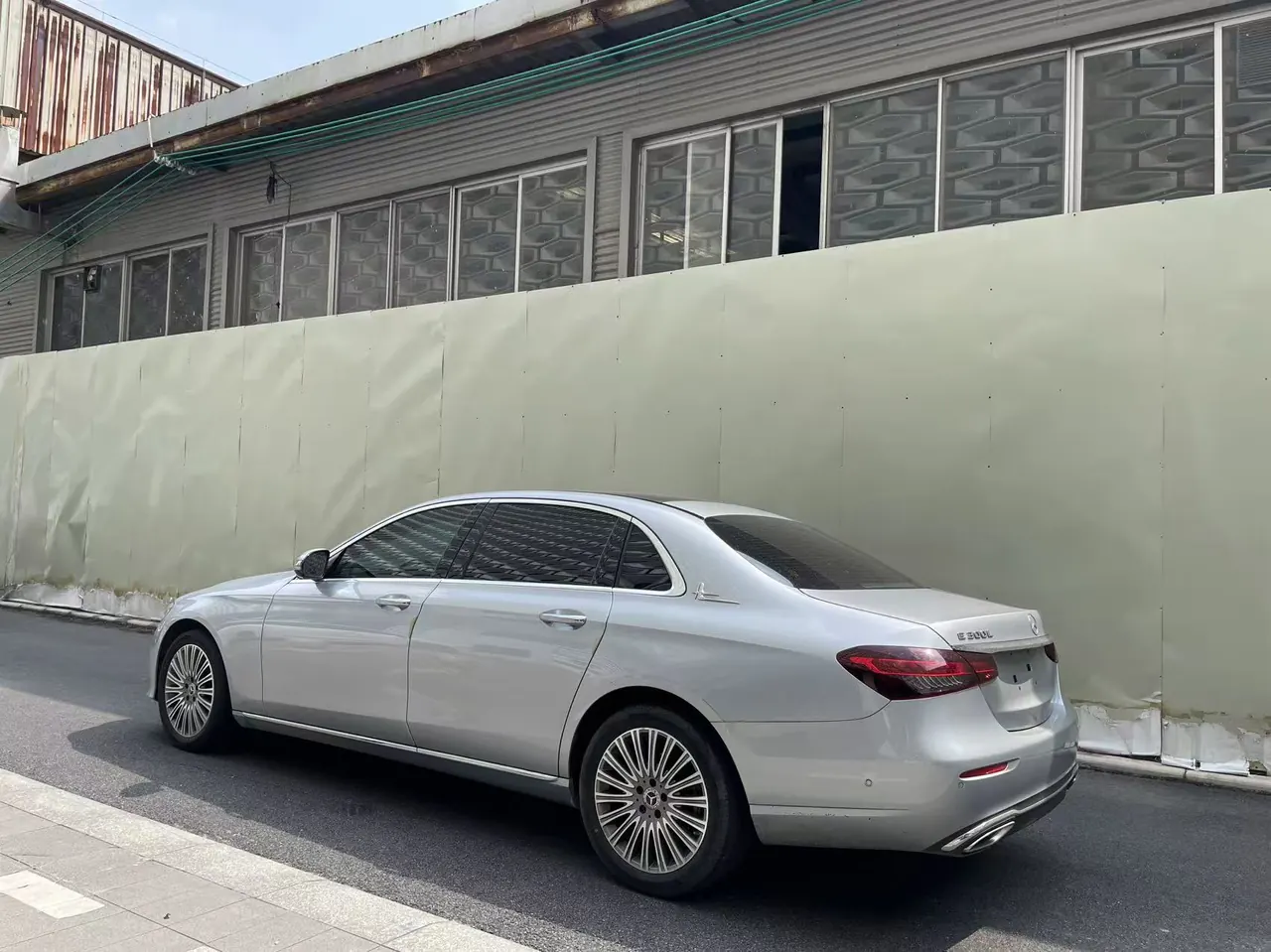 Mercedes Benz E Class 2021 E 300 L 2.0T Luxury (Modified) Automatic Gear 3