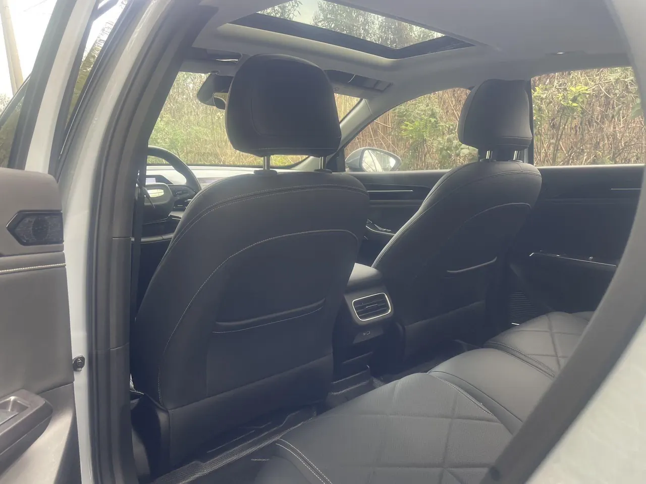 Geely Galaxy 2023 L6 1.5T 125km PLUS automatic gear 6