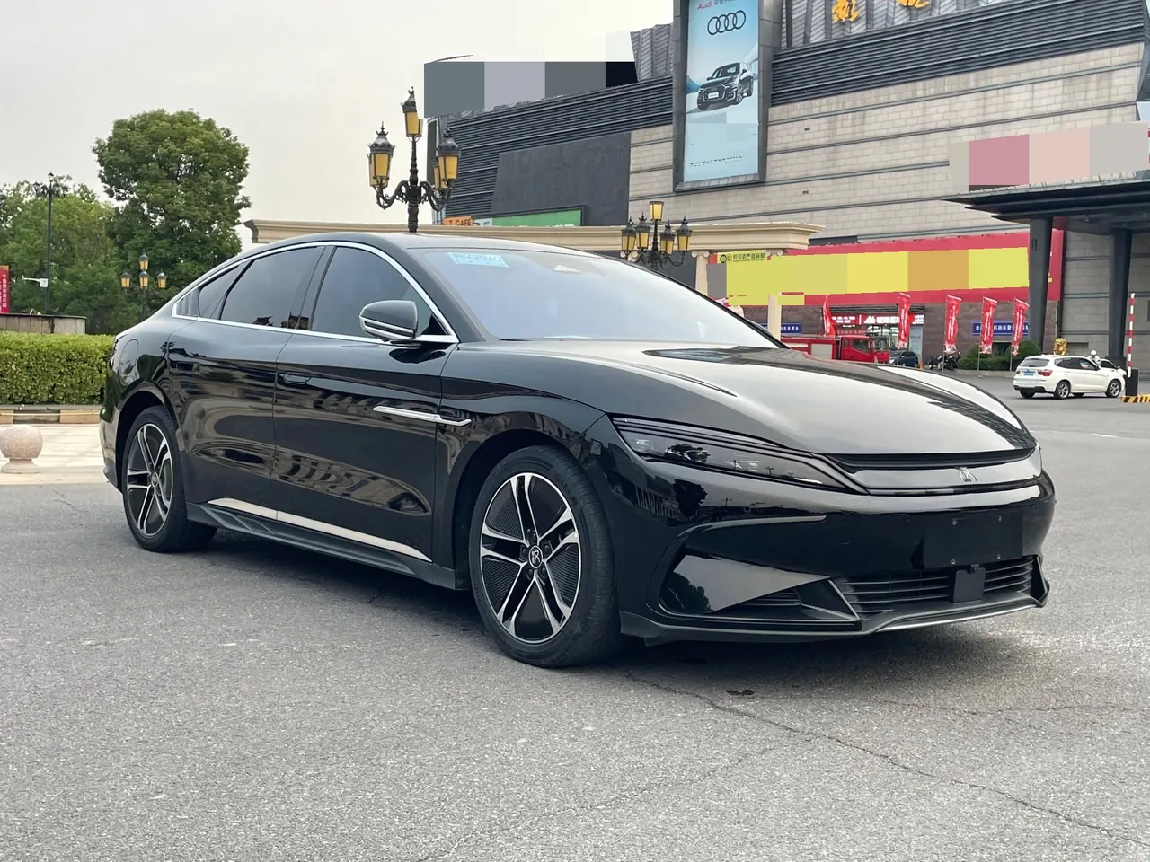 BYD 2023 Han EV 605KM Champion Edition Precursor Honorable Automatic Gear 3