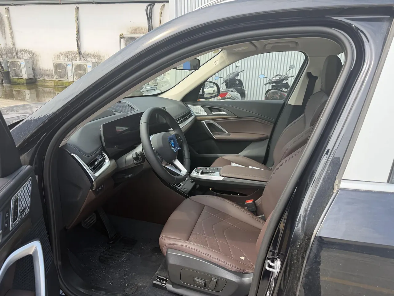 BMW 2024 X1 xDrive25Li 2.0T M sports suit automatic gear 5