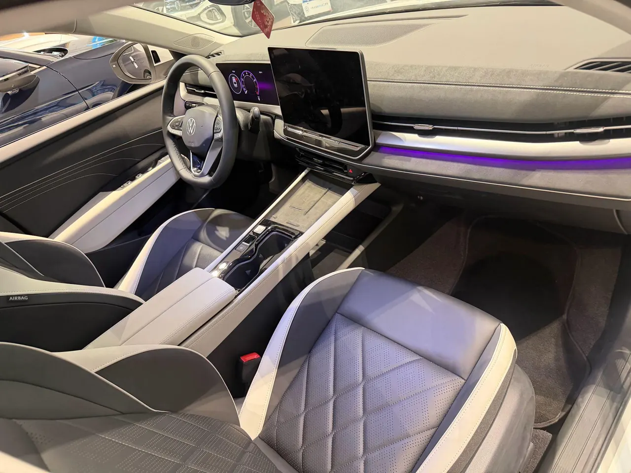 Volkswagen 2026 Sagittarius L 1.5TSI 300TSI Luxury Automatic 5