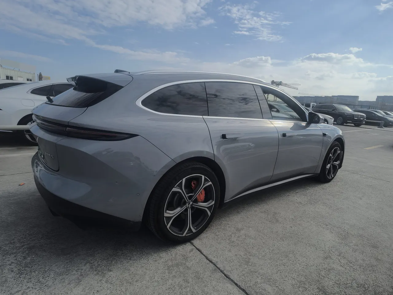 NIO 2023 ET5T 75kWh Touring automatic 6