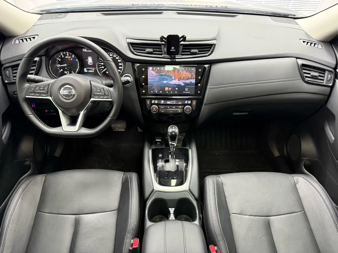 Nissan 2023 Qijun Classic 2.0 Stepless Two-Drive Intelligent Joint Premium Edition Automatic Gear 7