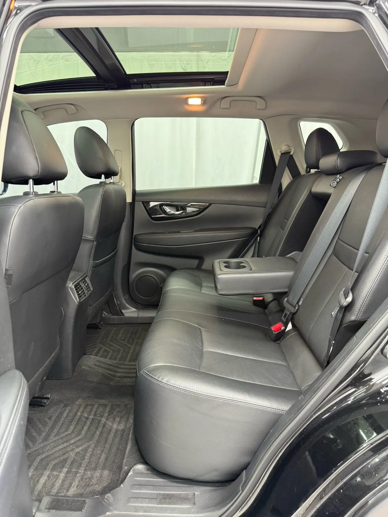 Nissan 2023 Qijun Classic 2.0 Stepless Two-Drive Intelligent Joint Premium Edition Automatic Gear 9