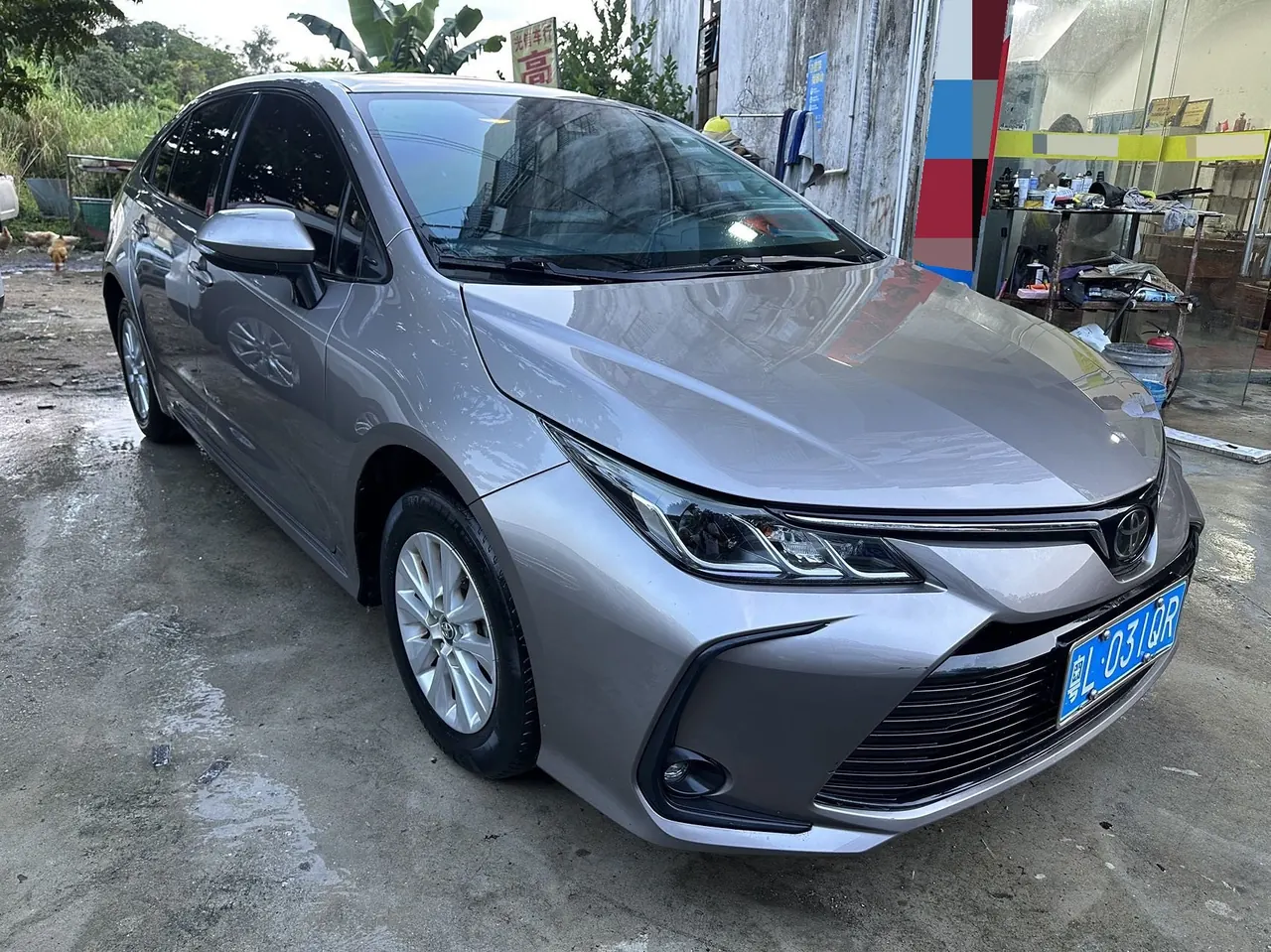 Toyota 2021 corolla 1.2T stepless elite version of automatic gear 2