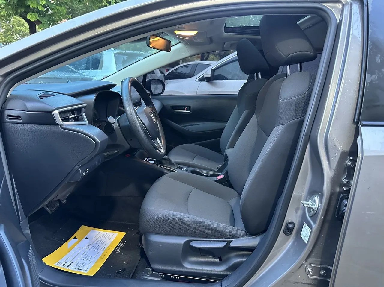 Toyota 2021 corolla 1.2T stepless elite version of automatic gear 6