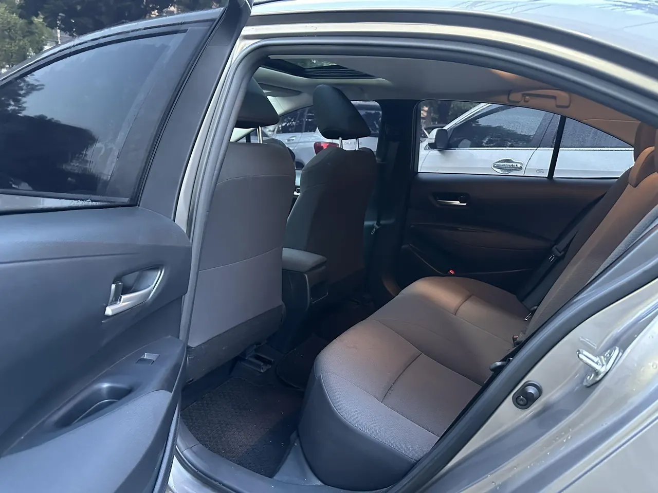 Toyota 2021 corolla 1.2T stepless elite version of automatic gear 7