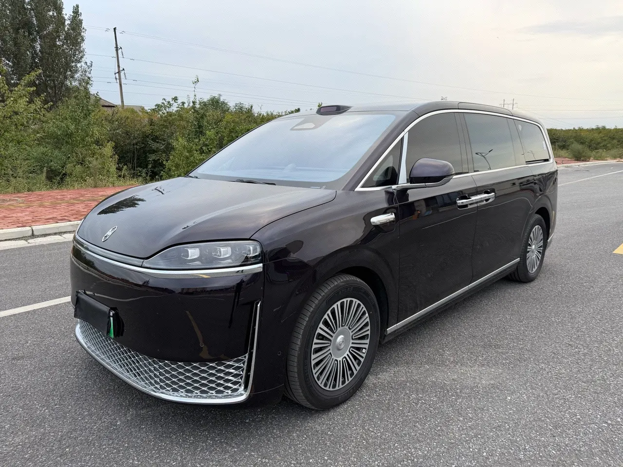 Intellectual 2026 V9 Ultra Automatic Transmission - View 1