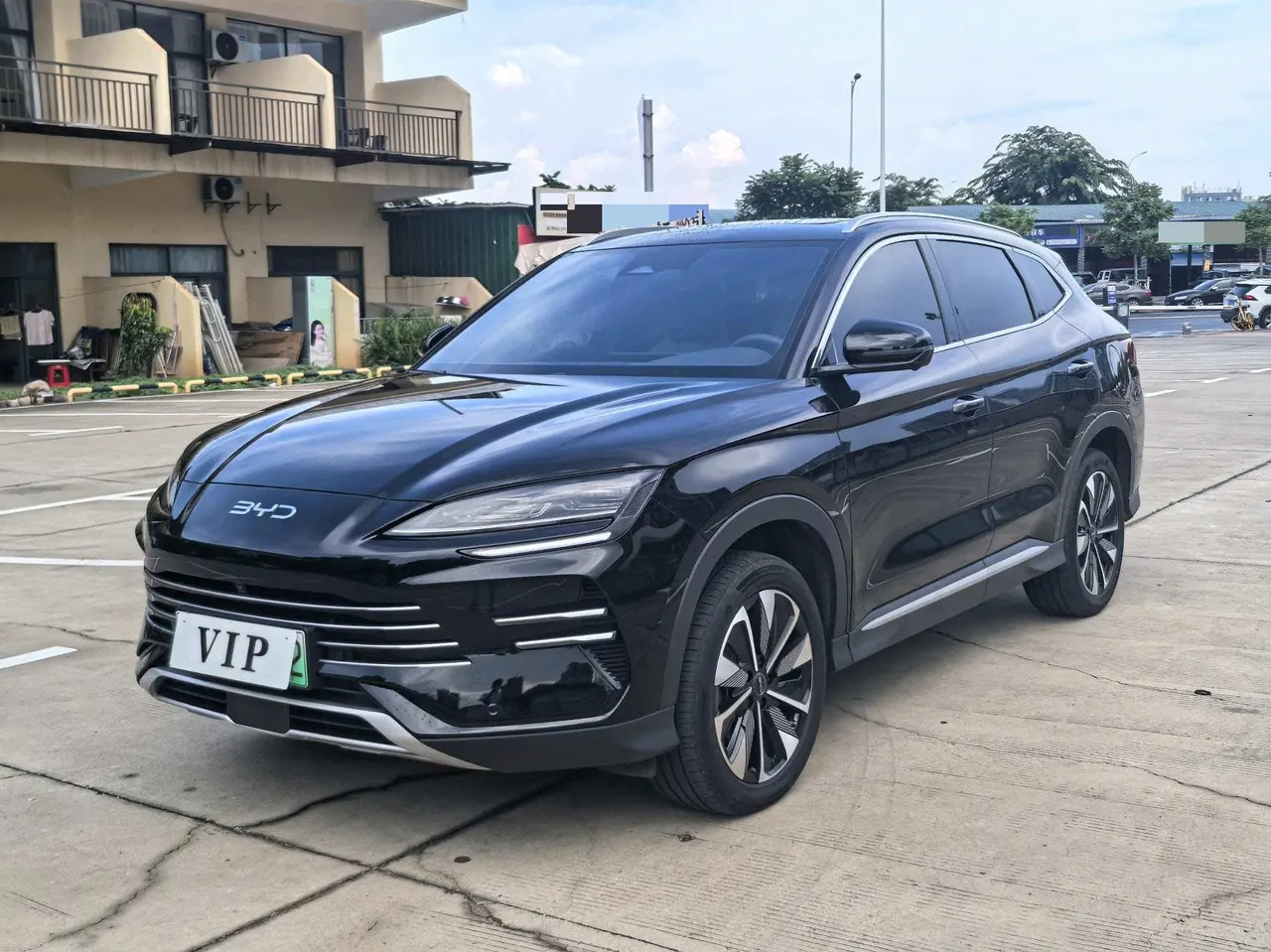 Открыть галерею: BYD Song PLUS New Energy 2025 Song PLUS DM-i 1.5 Stepless Smart Driving Edition 112KM Honorable Automatic Gear